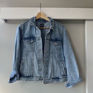 Light Wash Gap Denim Jacket - Gap Sz M
